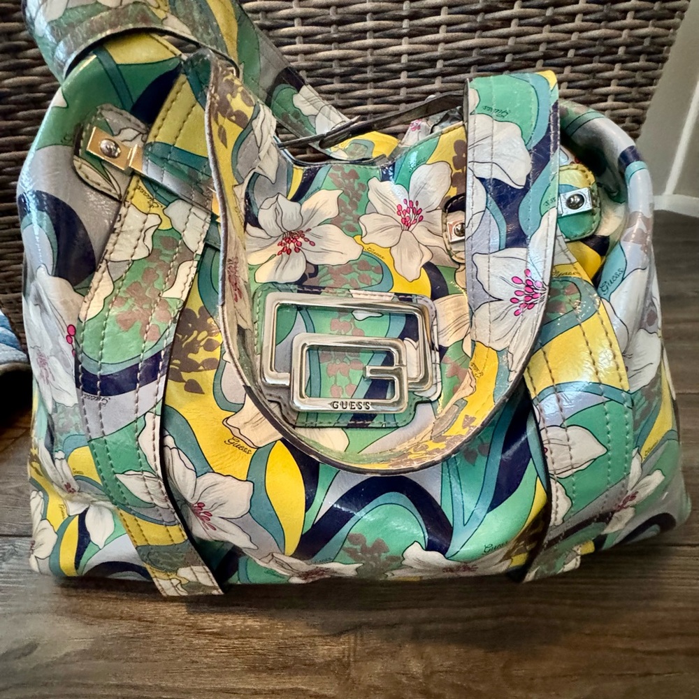 Guess Women's Floral Shoulder Bag Tote vintage Y2K- Green, Yellow, Blue